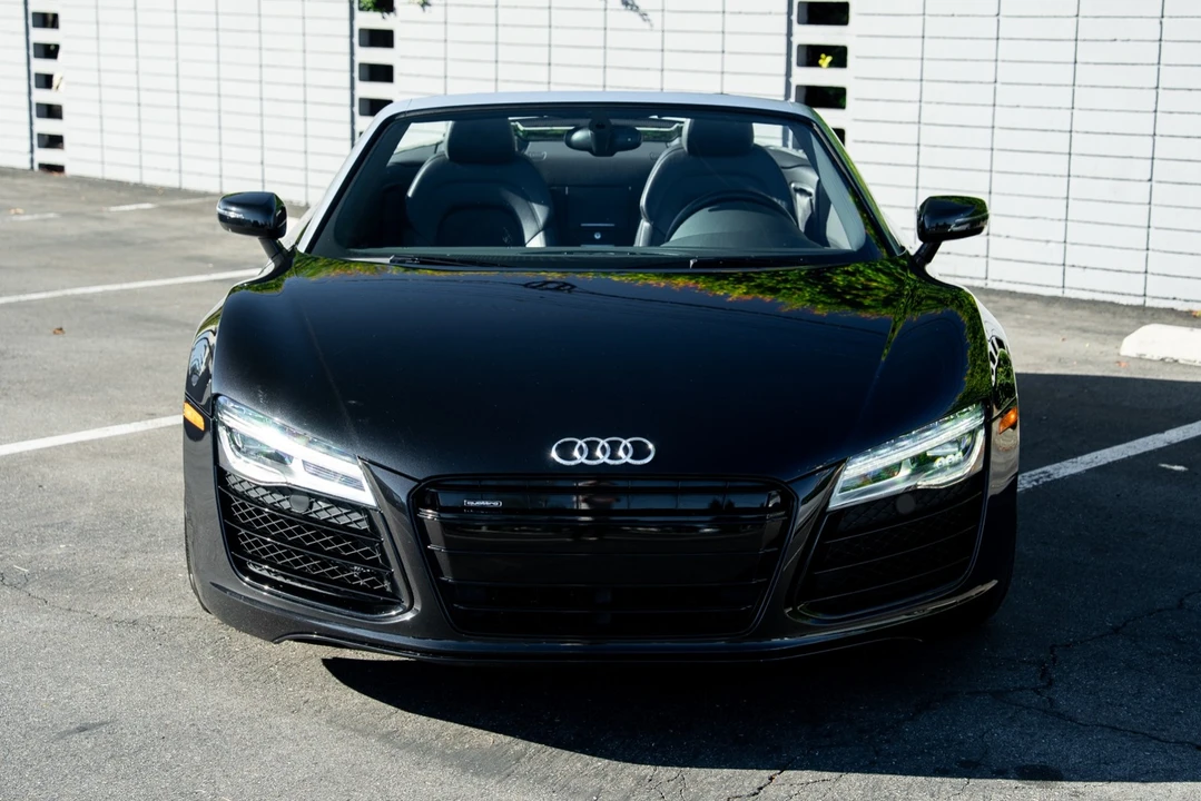 2014 Audi 42 R8 - Image 17 of 21