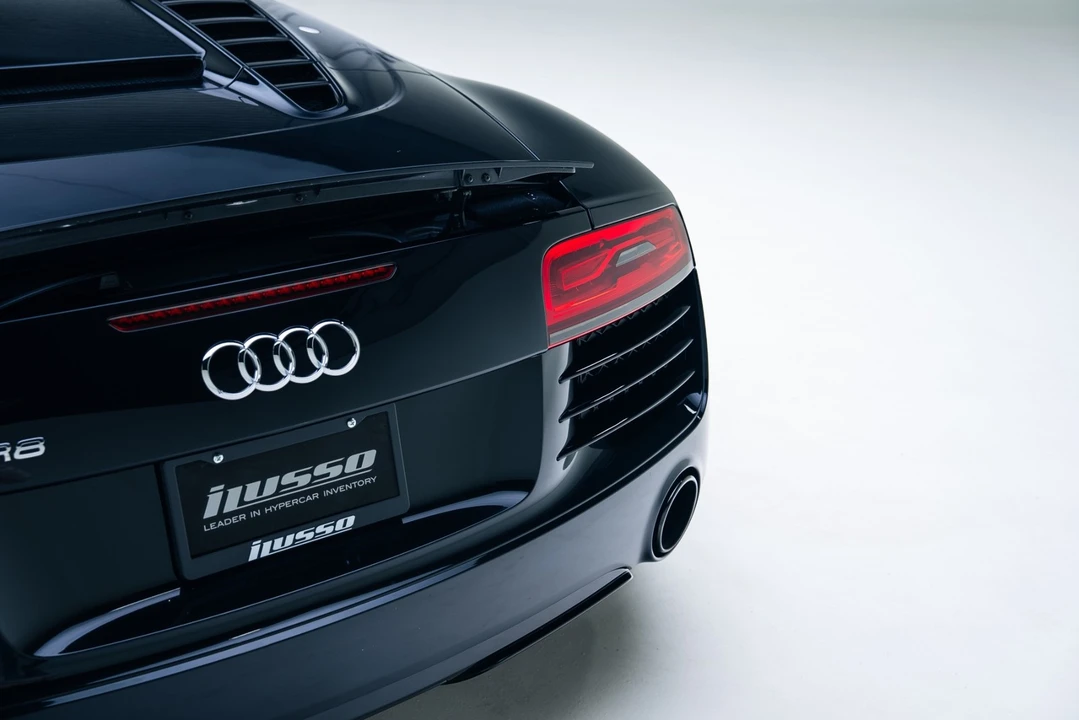 2014 Audi 42 R8 - Image 14 of 21
