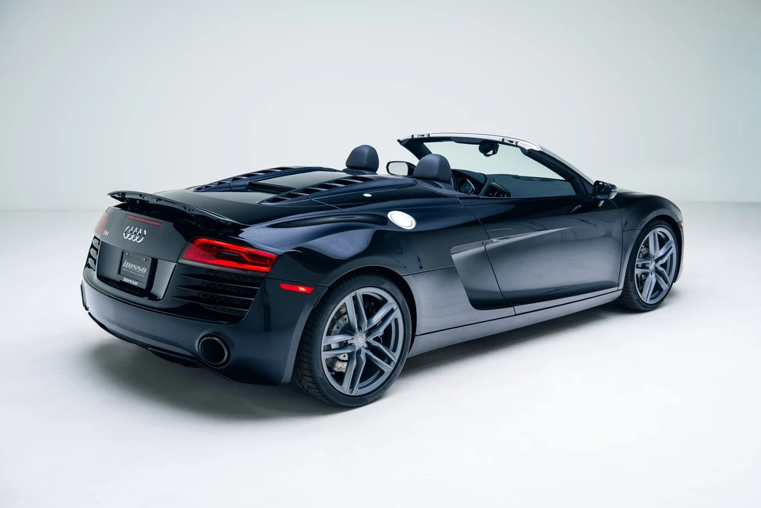 2014 Audi 42 R8 - Image 5 of 21
