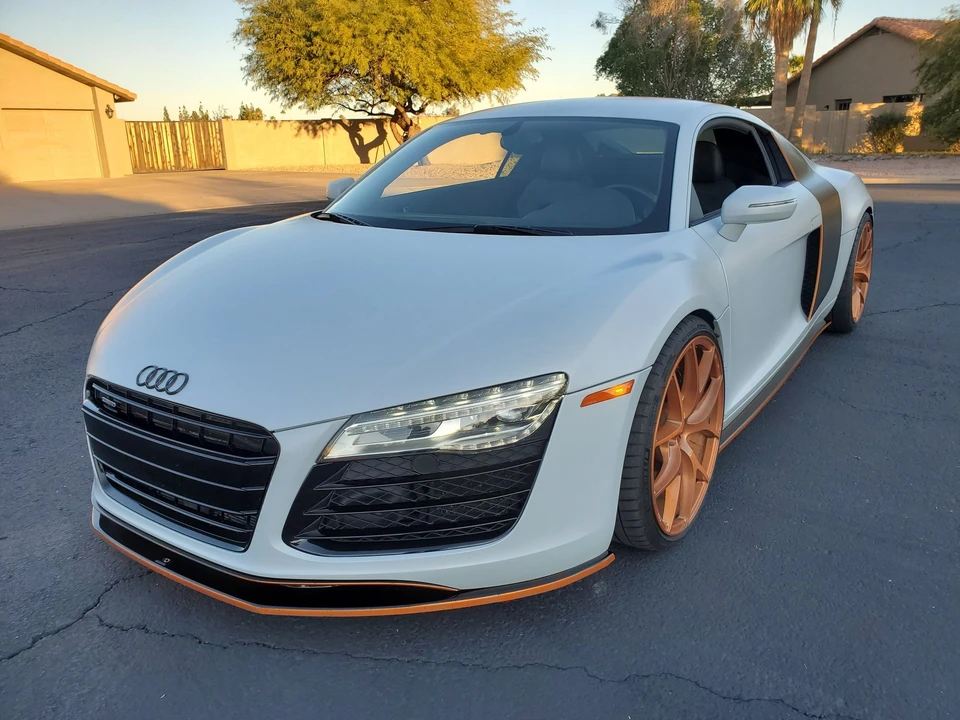 2014 Audi 42 R8 - Image 3 of 8