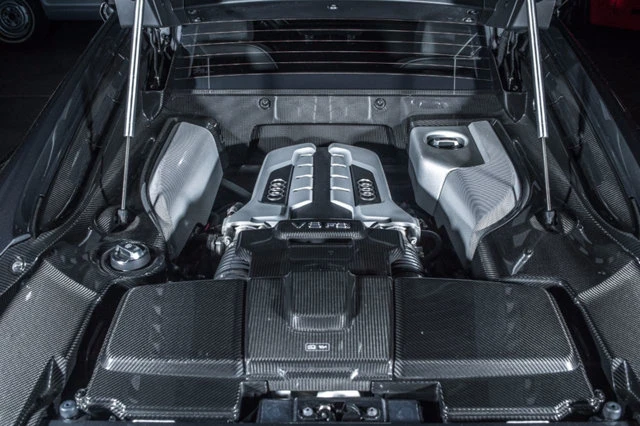 2014 Audi 42 R8 - Image 10 of 10
