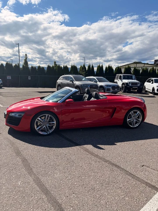 2014 Audi 42 R8 - Image 3 of 11