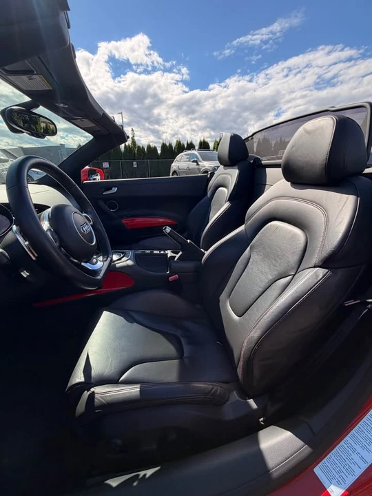2014 Audi 42 R8 - Image 10 of 11