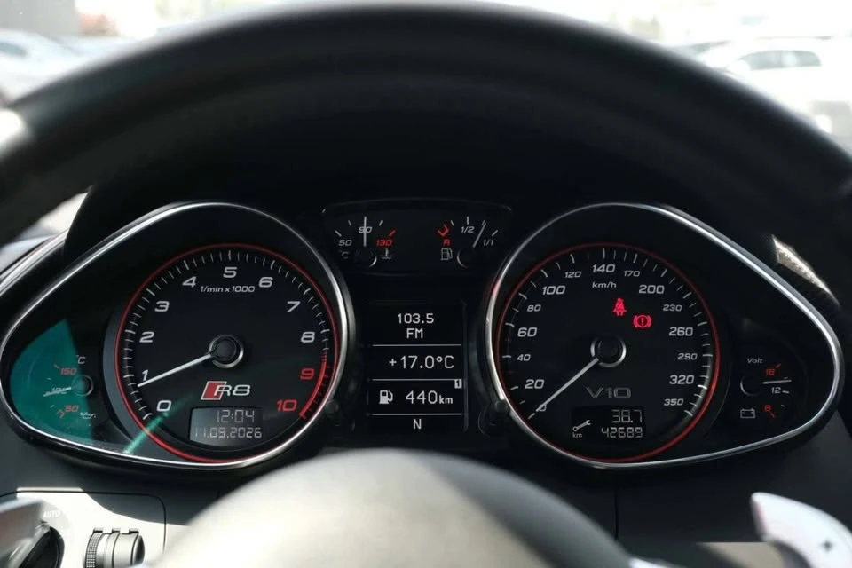 2014 Audi 42 R8 - Image 13 of 20