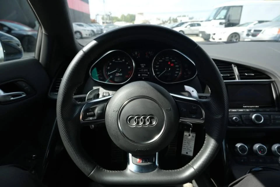 2014 Audi 42 R8 - Image 12 of 20