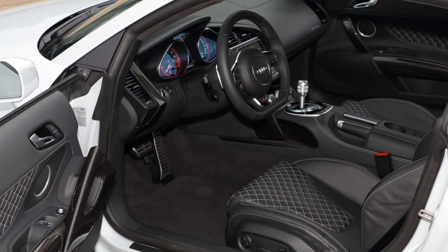 2014 Audi 42 R8 - Image 4 of 12