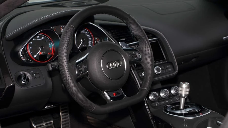 2014 Audi 42 R8 - Image 10 of 12
