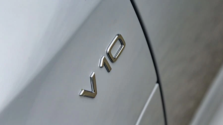 2014 Audi 42 R8 - Image 9 of 20