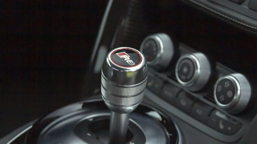 2014 Audi 42 R8 - Image 10 of 20