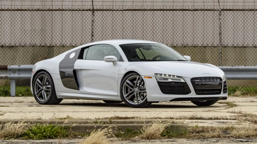 2014 Audi 42 R8 - Image 19 of 20