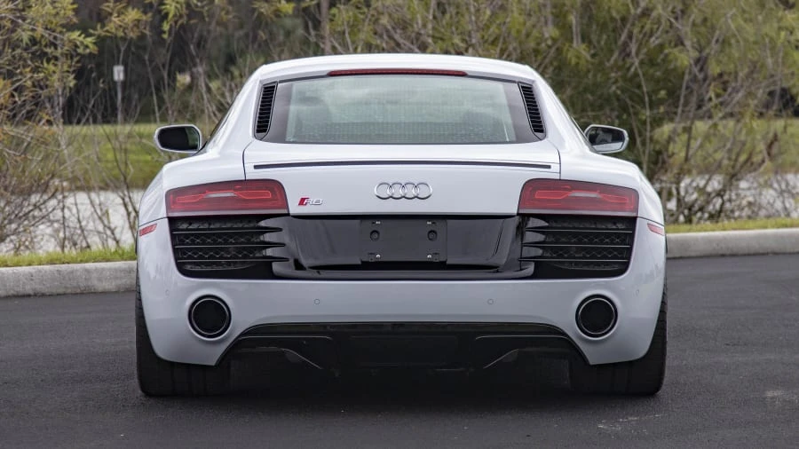 2014 Audi 42 R8 - Image 9 of 12