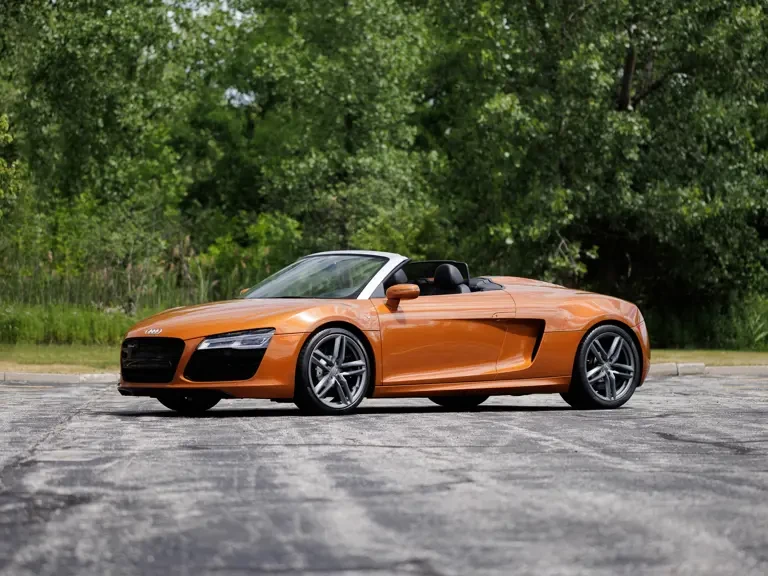 2014 Audi 42 R8 - Image 2 of 31