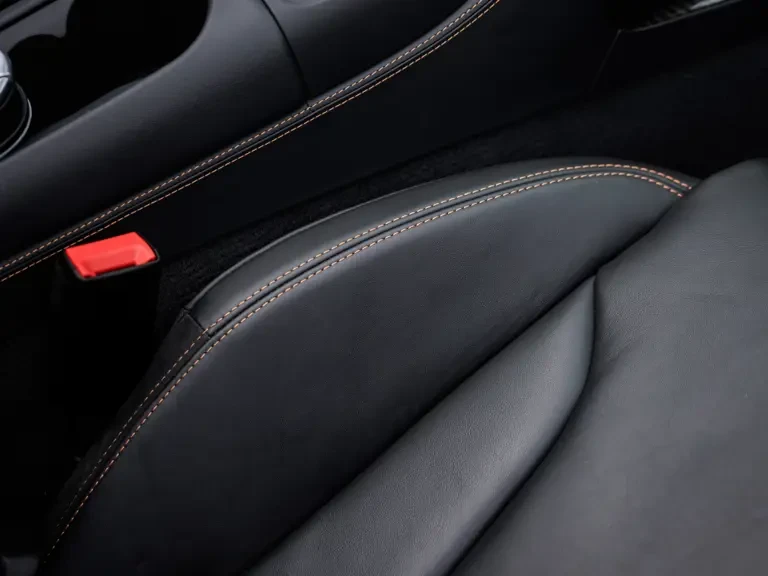 2014 Audi 42 R8 - Image 24 of 31