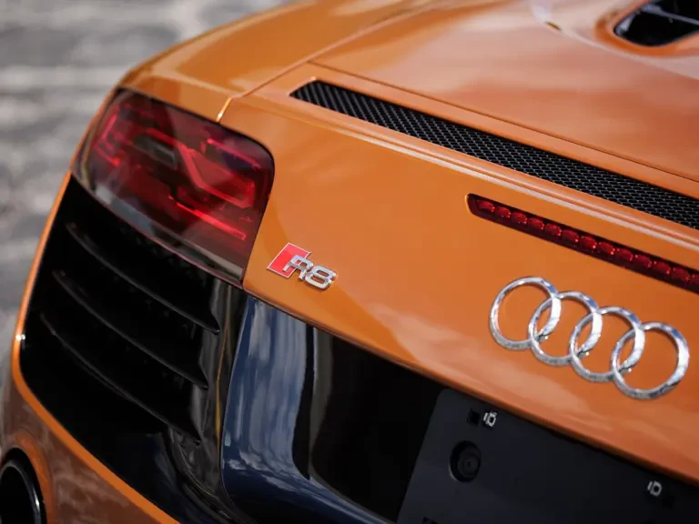 2014 Audi 42 R8 - Image 6 of 31