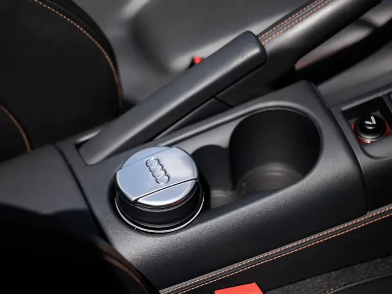 2014 Audi 42 R8 - Image 17 of 31