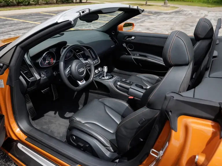 2014 Audi 42 R8 - Image 12 of 31