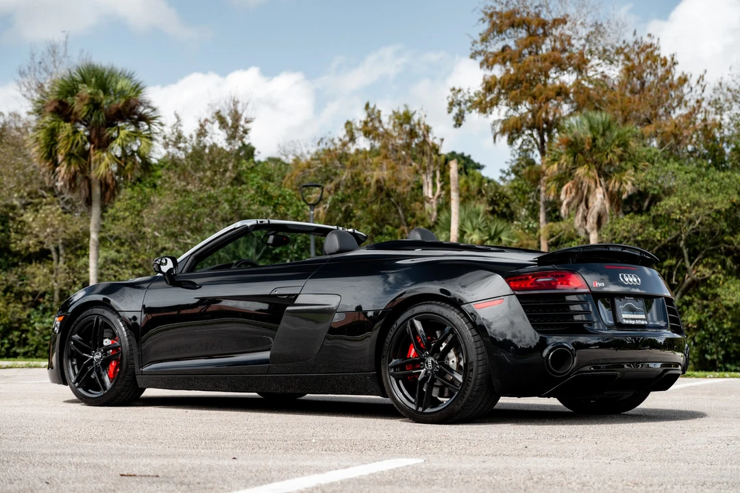 2014 Audi 42 R8 - Image 15 of 31