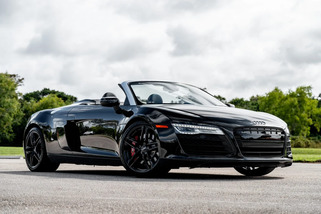 2014 Audi 42 R8 - Image 6 of 31