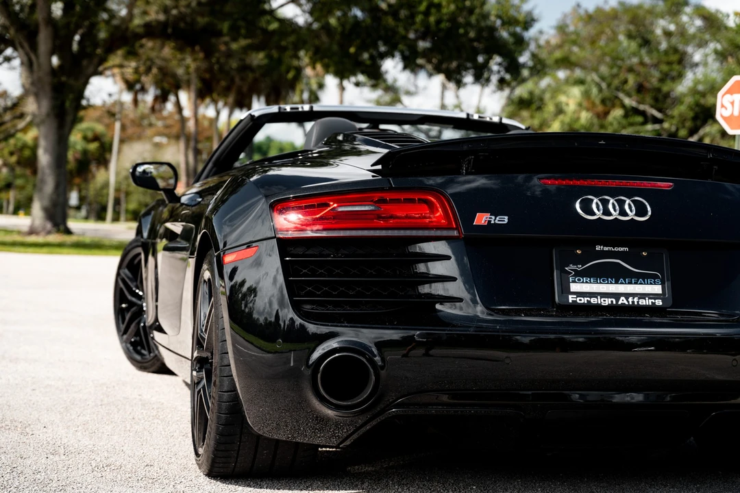 2014 Audi 42 R8 - Image 23 of 31