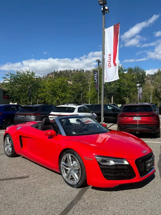 2014 Audi 42 R8 - Image 3 of 8