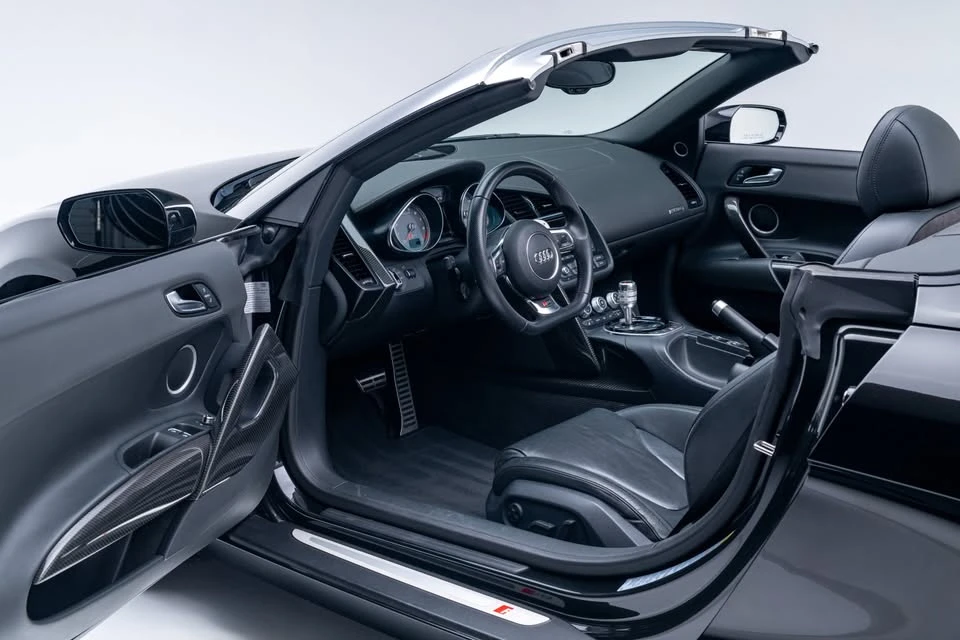 2014 Audi 42 R8 - Image 14 of 20