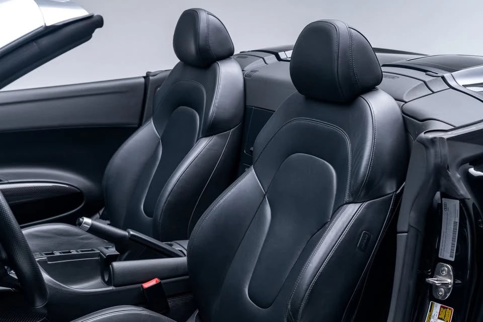 2014 Audi 42 R8 - Image 16 of 20