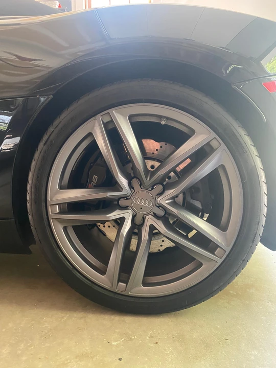 2014 Audi 42 R8 - Image 28 of 31
