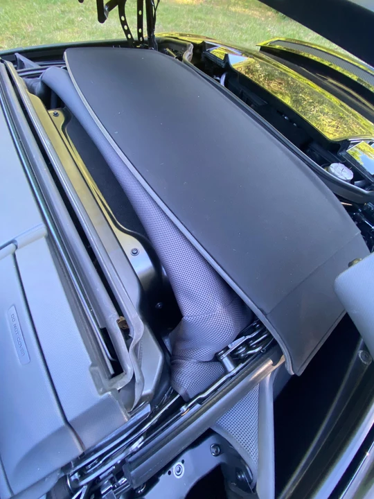 2014 Audi 42 R8 - Image 18 of 31