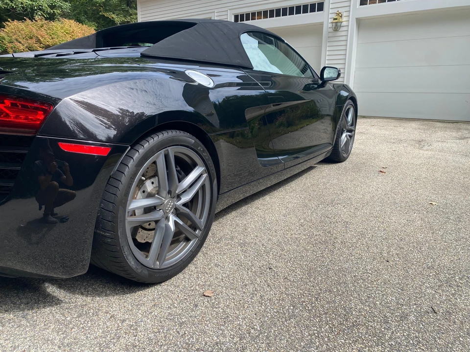 2014 Audi 42 R8 - Image 23 of 31
