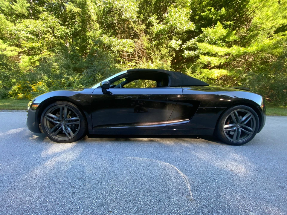 2014 Audi 42 R8 - Image 14 of 31