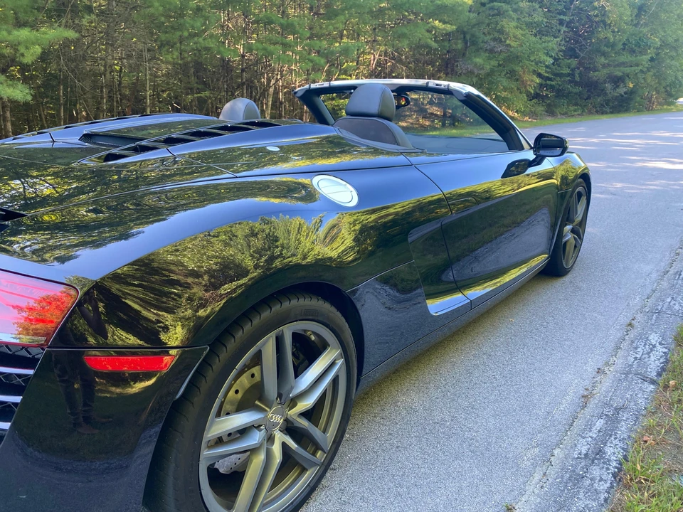 2014 Audi 42 R8 - Image 22 of 31