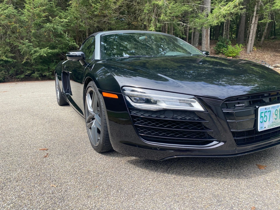 2014 Audi 42 R8 - Image 17 of 31