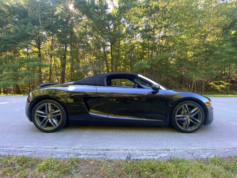 2014 Audi 42 R8 - Image 15 of 31