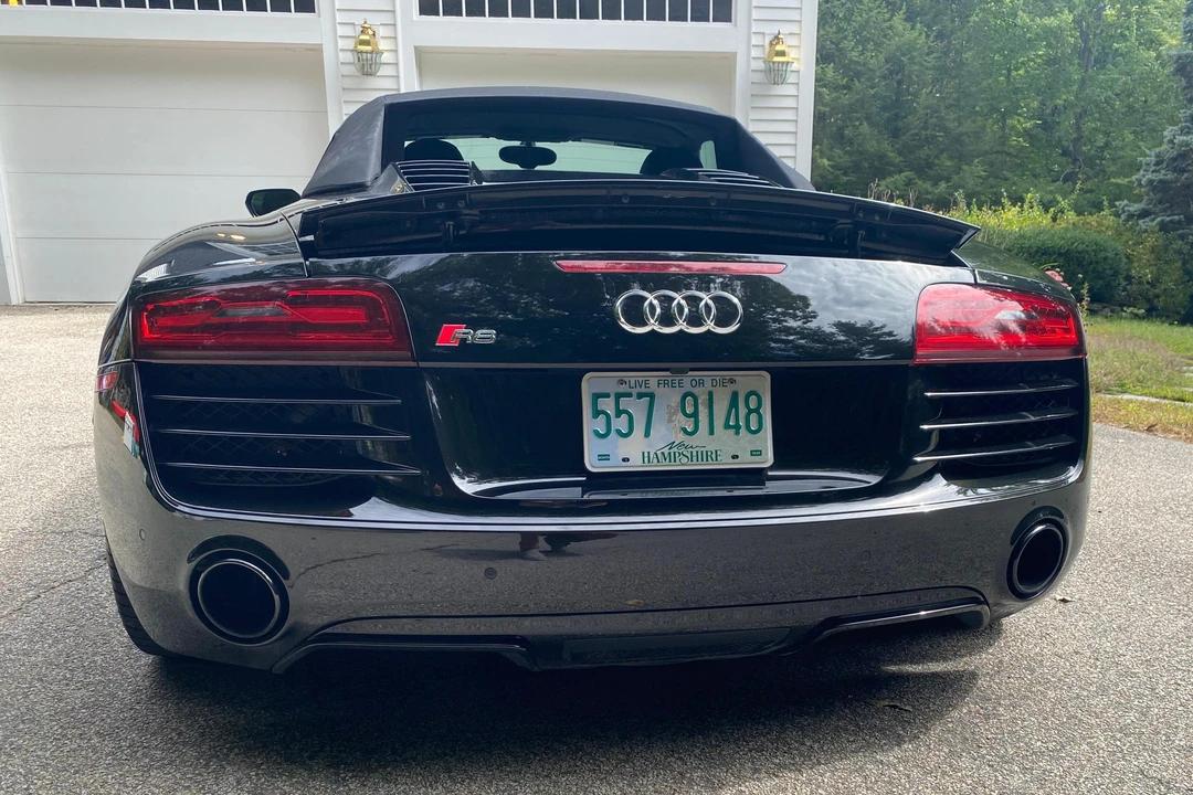 2014 Audi 42 R8 - Image 5 of 31