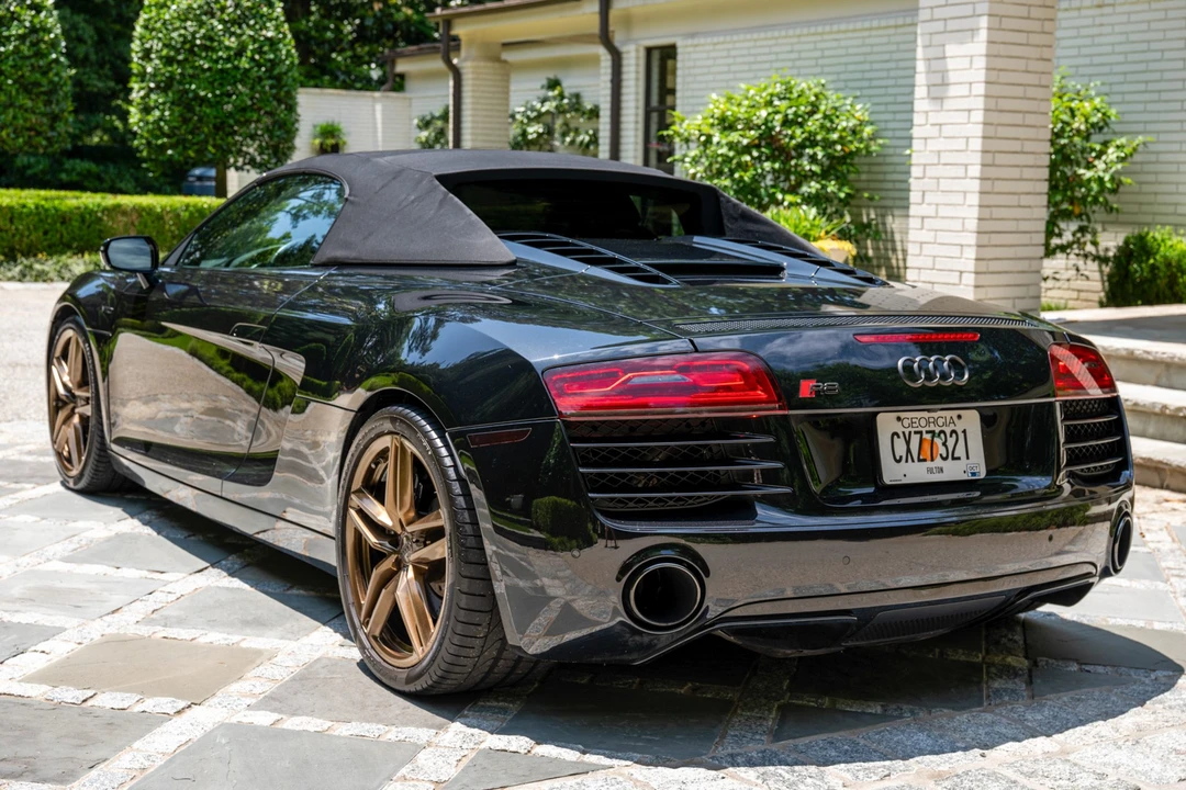 2014 Audi 42 R8 - Image 18 of 31