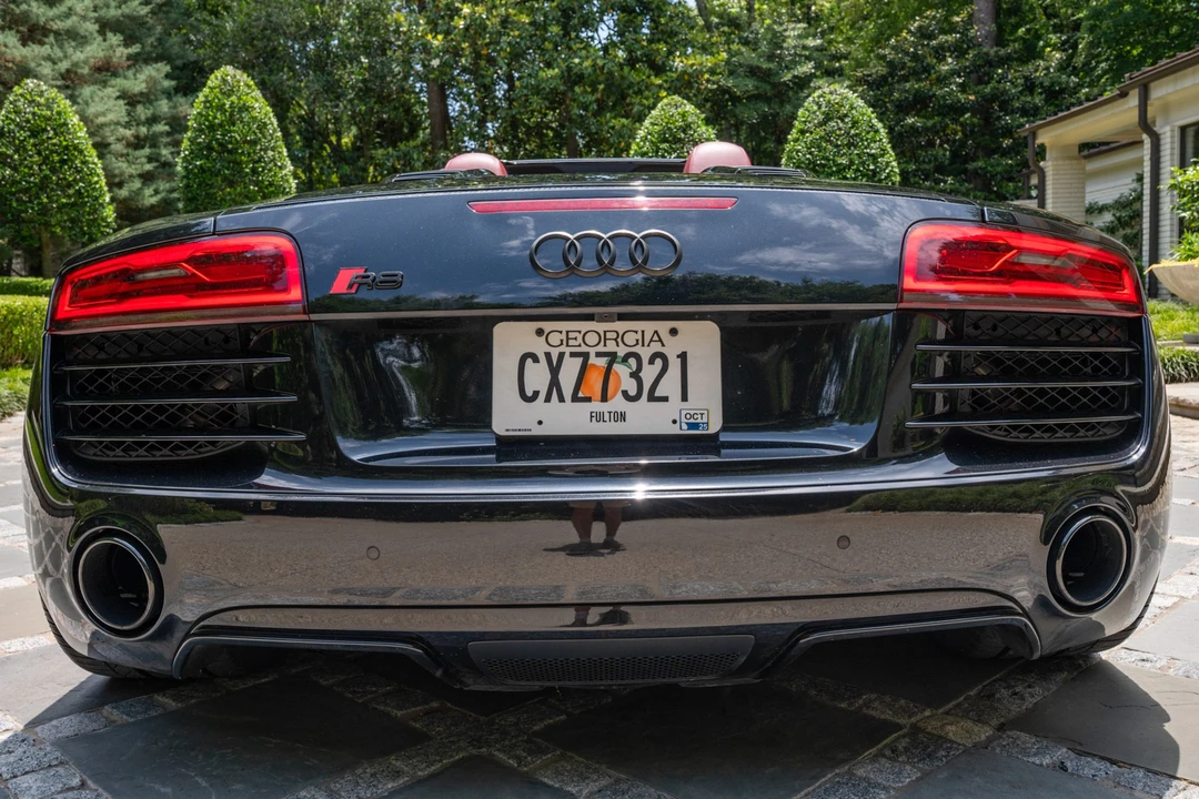 2014 Audi 42 R8 - Image 17 of 31