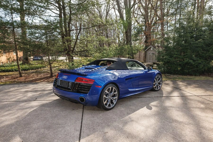 2014 Audi 42 R8 - Image 19 of 31
