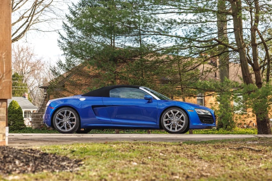 2014 Audi 42 R8 - Image 2 of 31