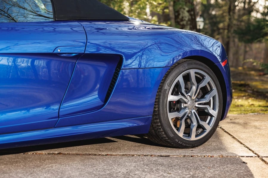 2014 Audi 42 R8 - Image 23 of 31