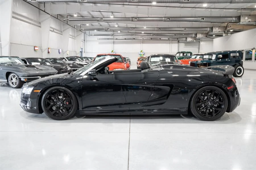 2014 Audi 42 R8 - Image 2 of 12