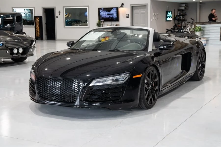 2014 Audi 42 R8 - Image 4 of 12