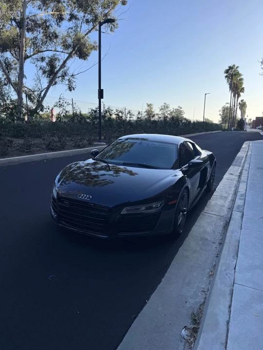 2014 Audi 42 R8 - Image 3 of 7