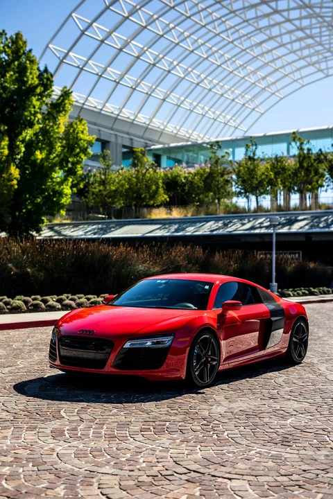 2014 Audi 42 R8 - Image 3 of 31