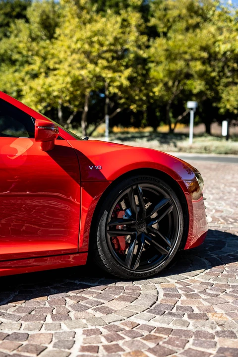 2014 Audi 42 R8 - Image 27 of 31