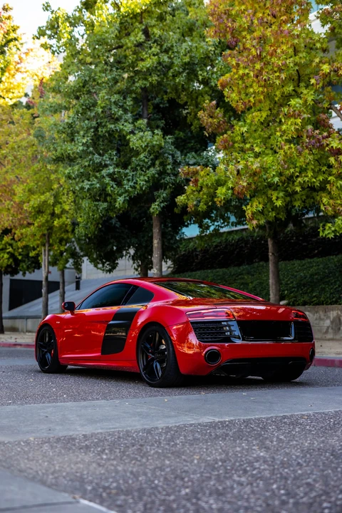 2014 Audi 42 R8 - Image 8 of 31