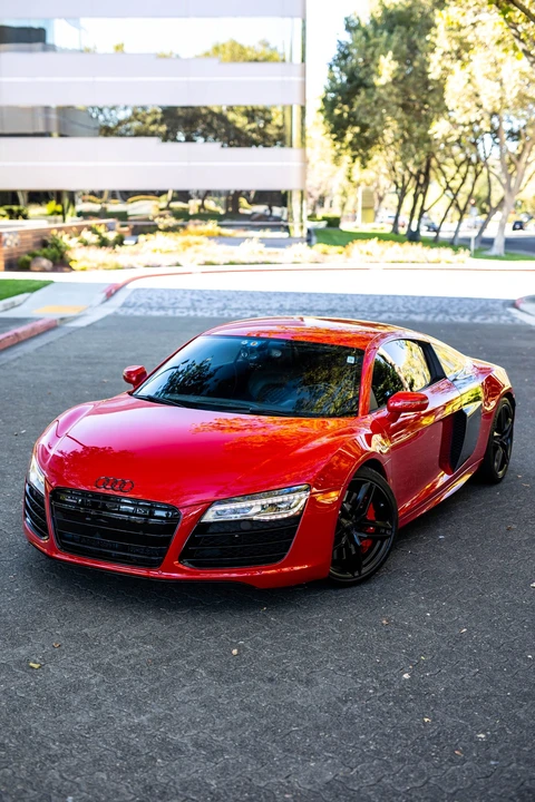 2014 Audi 42 R8 - Image 2 of 31