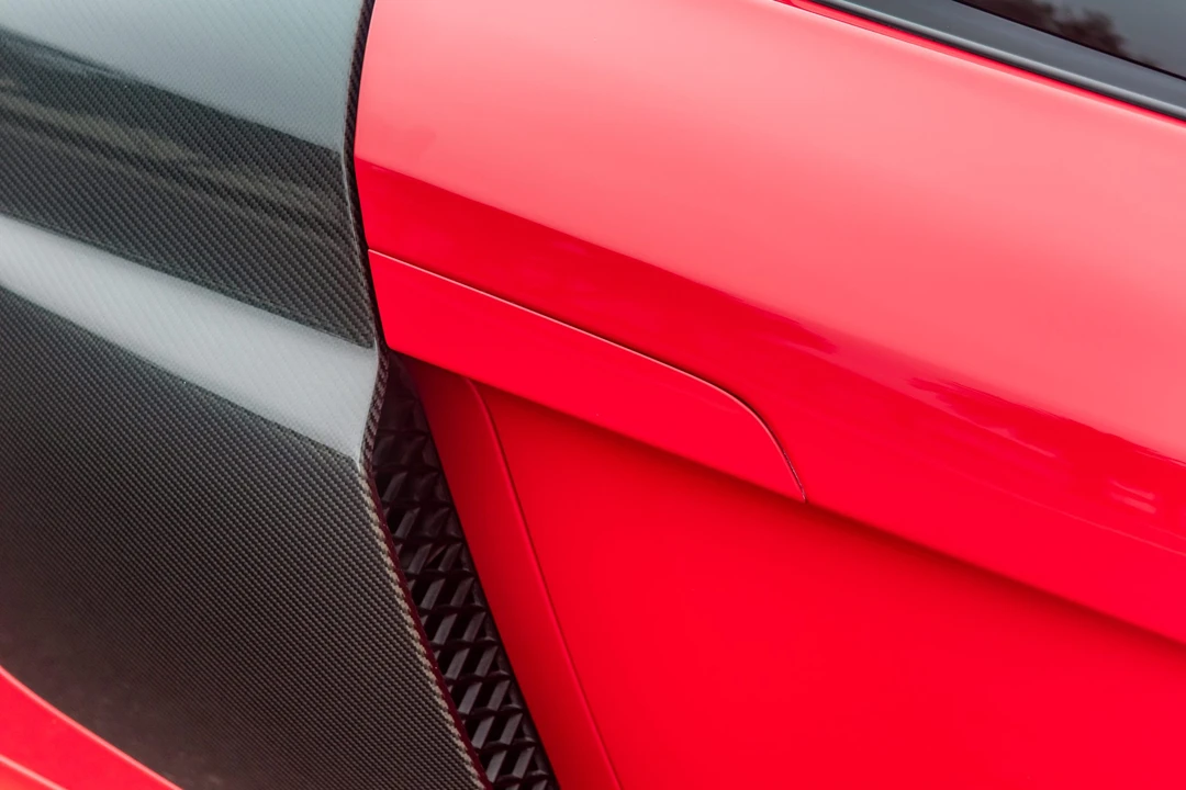 2014 Audi 42 R8 - Image 18 of 31