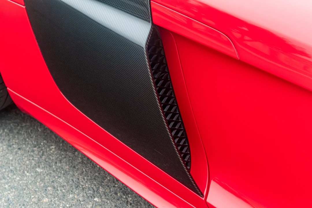 2014 Audi 42 R8 - Image 19 of 31