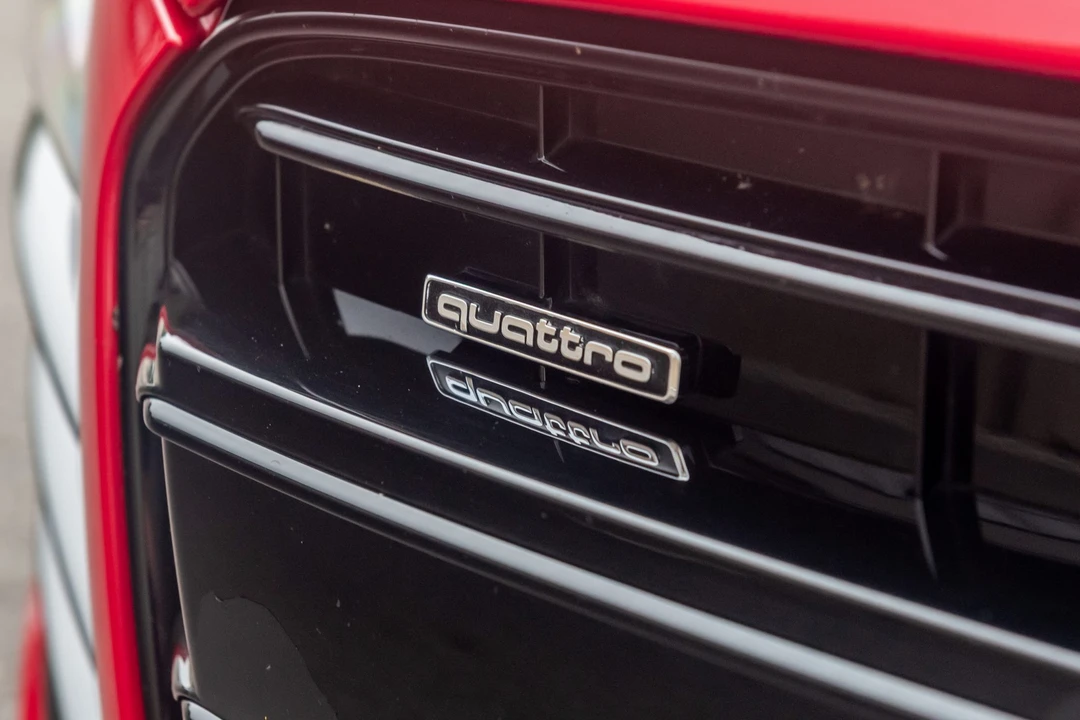 2014 Audi 42 R8 - Image 31 of 31