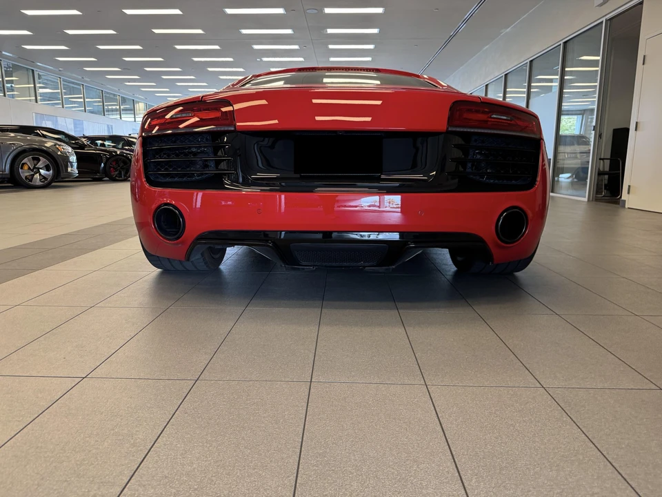 2014 Audi 42 R8 - Image 22 of 31